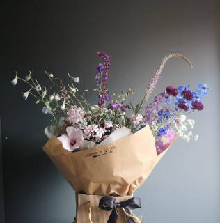 British Meadow Bouquet making class with Jasper + Quinn